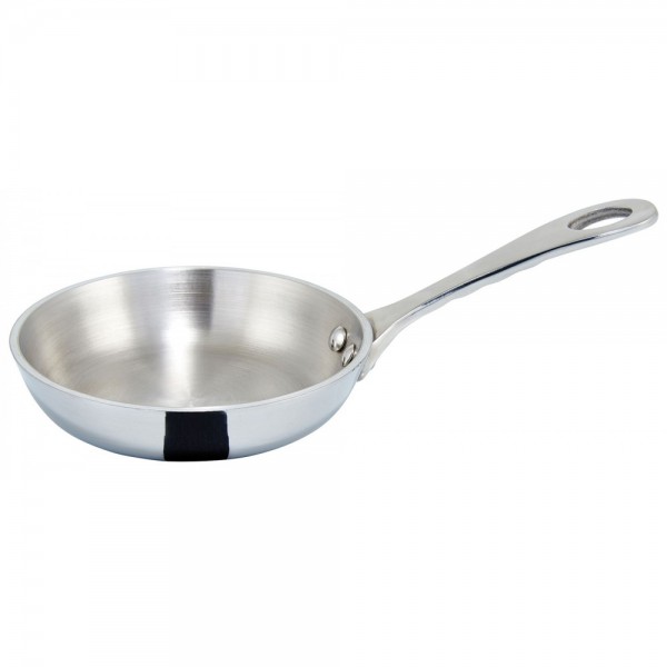 Winco DCFP-4S 4 Tri-Ply Stainless Steel Mini Fry Pan - 5 oz. Winco DCFP-4S 4 Tri-Ply Stainless Steel Mini Fry Pan - 5 oz.
